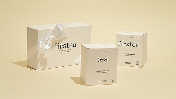 비상품 농산물 업 사이클링으로 블랜딩 티(tea)를 만들고 있는 퍼스티아가 판매하고 있는 선물 세트.
