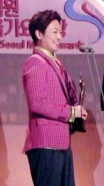 트로트왕자 박현빈이 4년 연속 서울가요대상 ‘성인가요상’을 수상하는 쾌거를 달성했다.
