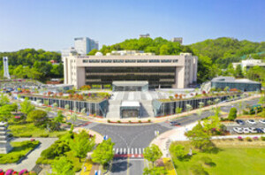 충남대학교 중앙도서관